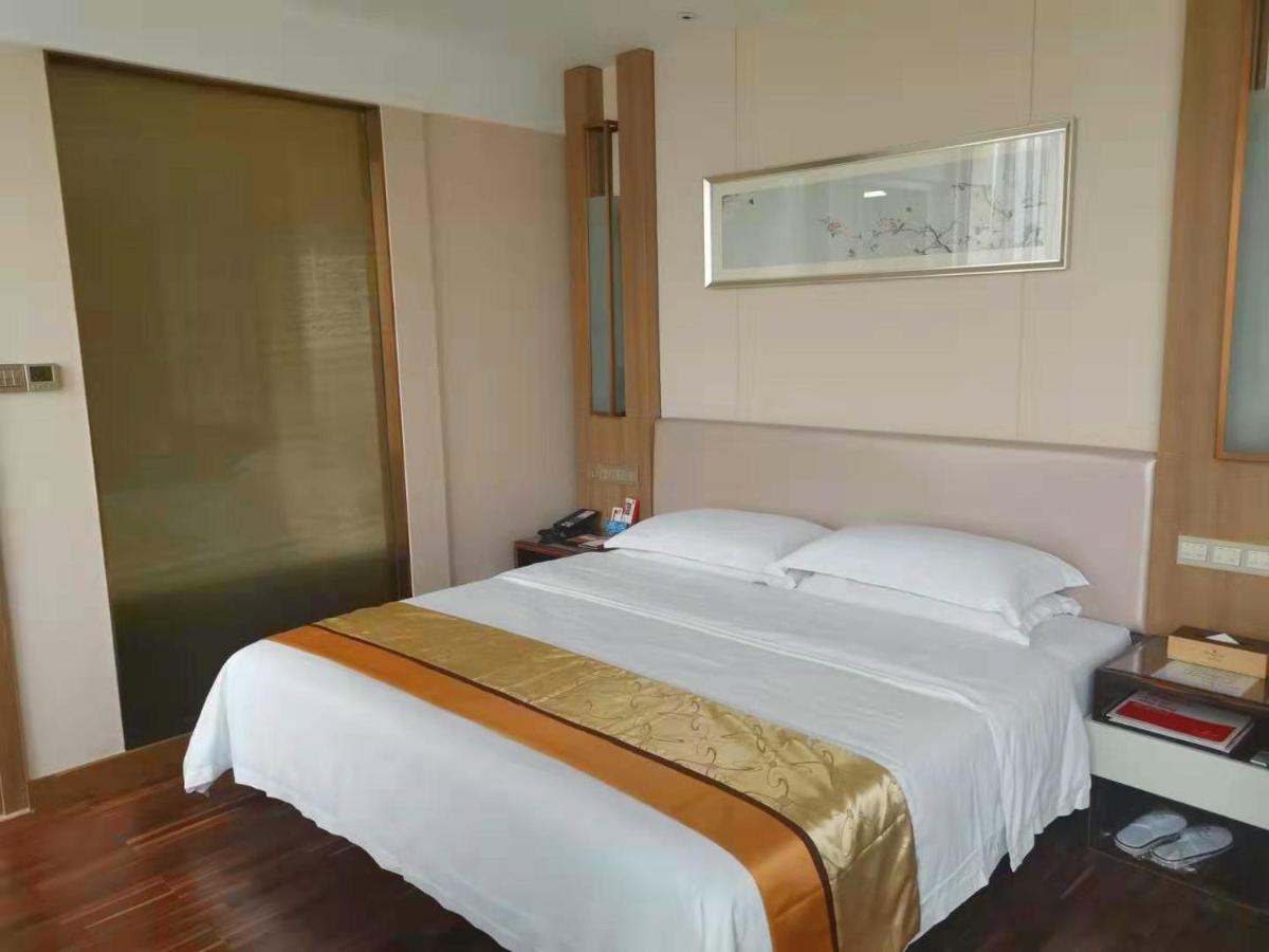 ホテル Ramada Heze エクステリア 写真